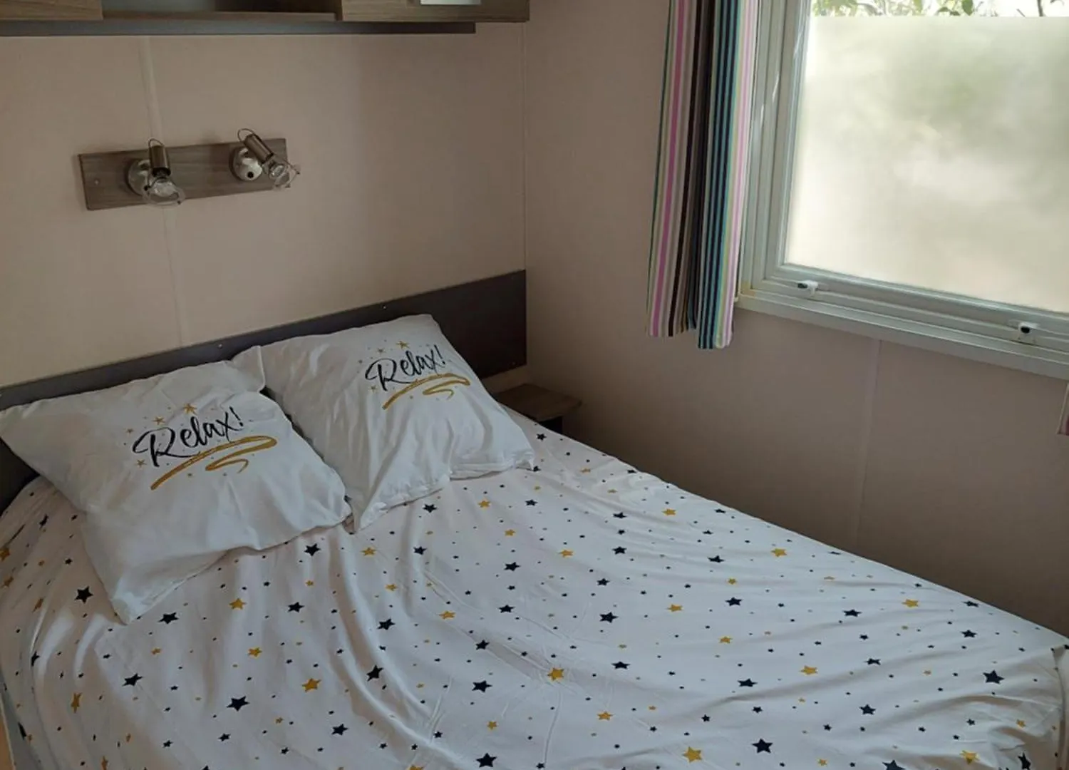 Mobil-Home Bord De Mer Hyeres Campsite